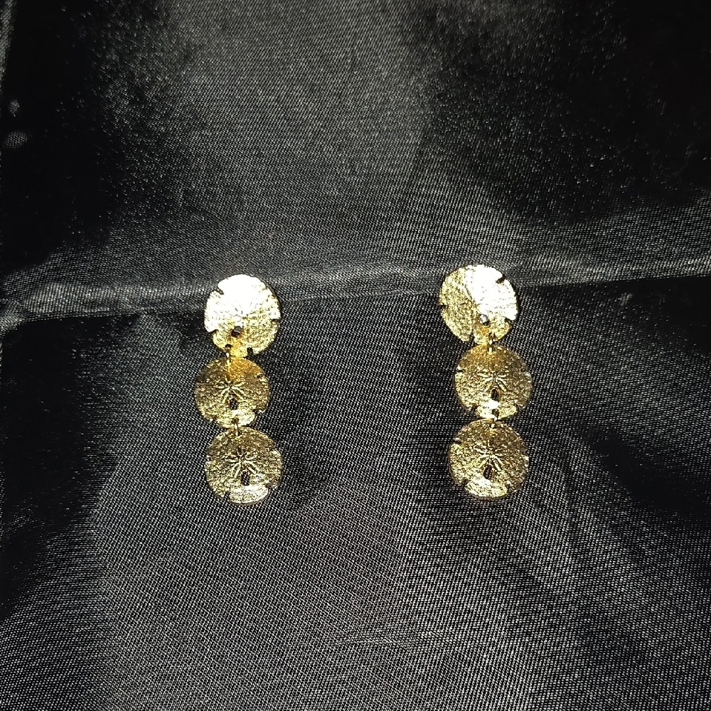 Elegant Gold Dangle Earrings